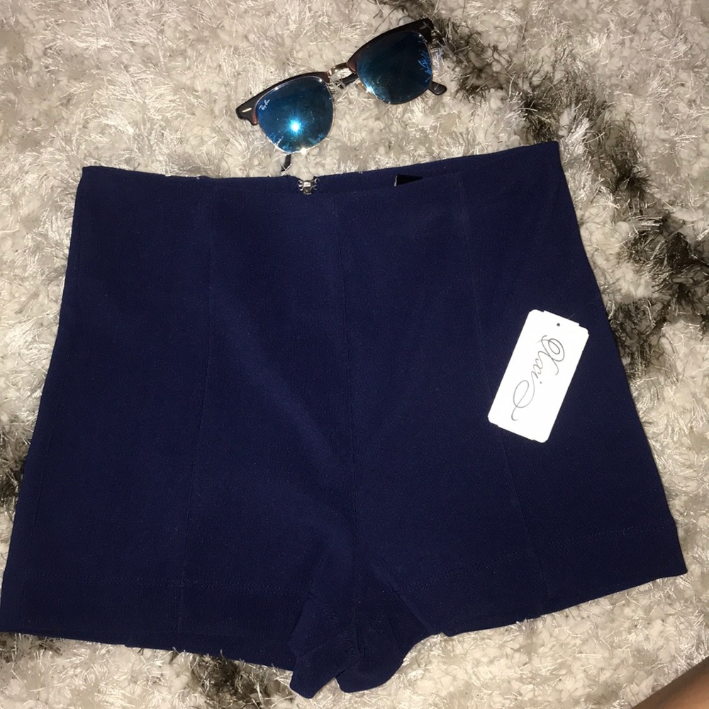 NWT 🆕 High-Waisted Stretchy Shorts